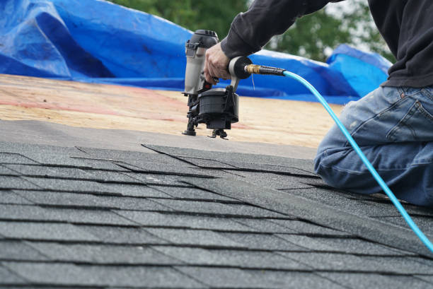 Best Flat Roofing  in Hartford City, IN
